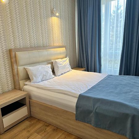 Hotel Lile Tbilisi Luaran gambar
