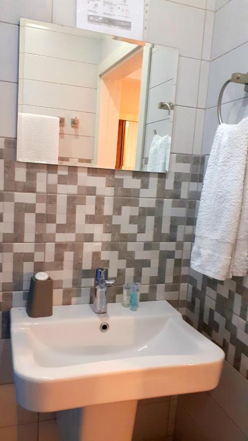 Hotel Lile Tbilisi Luaran gambar