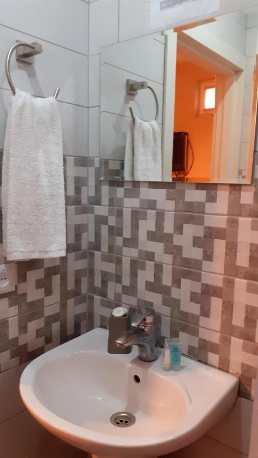 Hotel Lile Tbilisi Luaran gambar