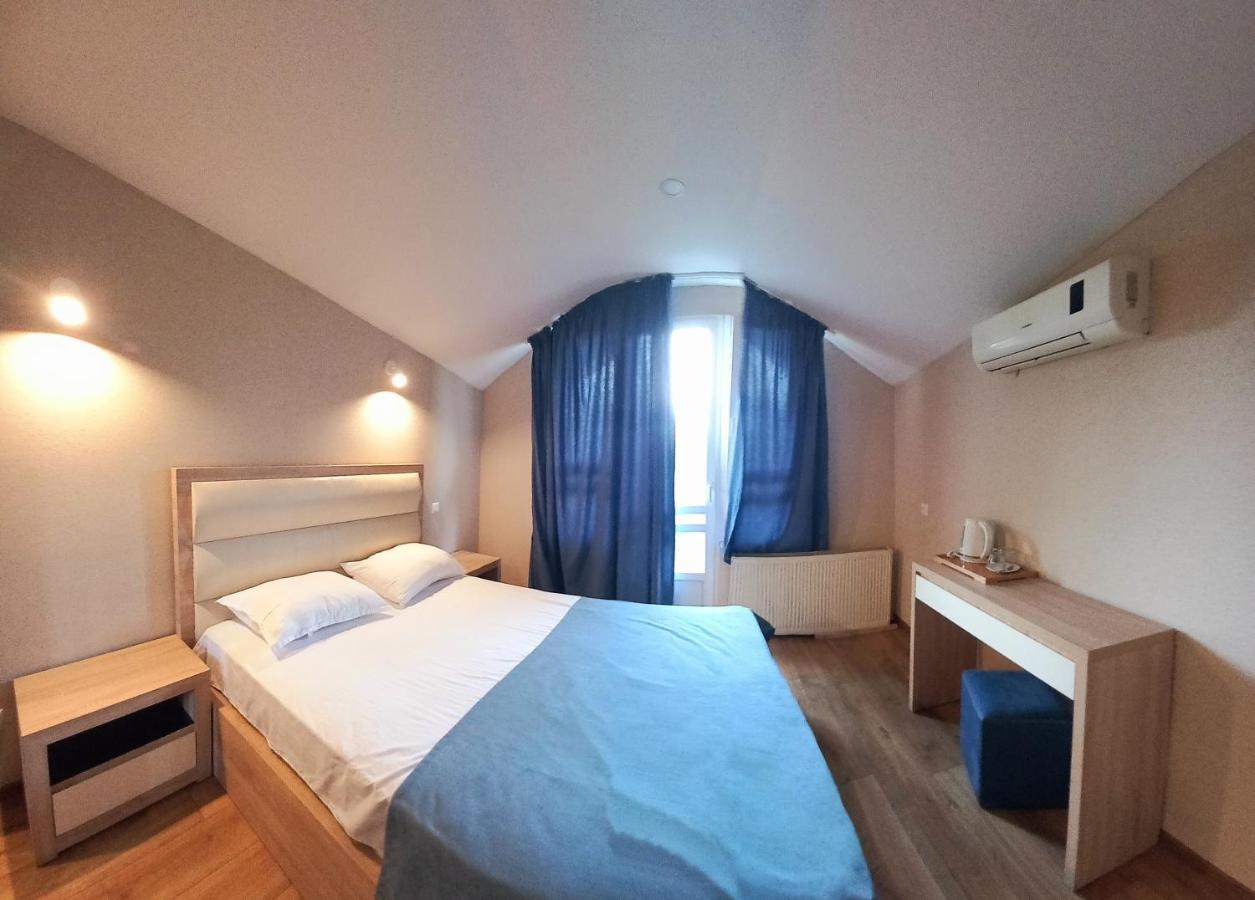 Hotel Lile Tbilisi Luaran gambar