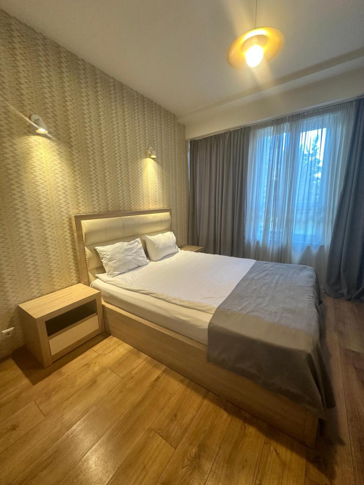 Hotel Lile Tbilisi Luaran gambar