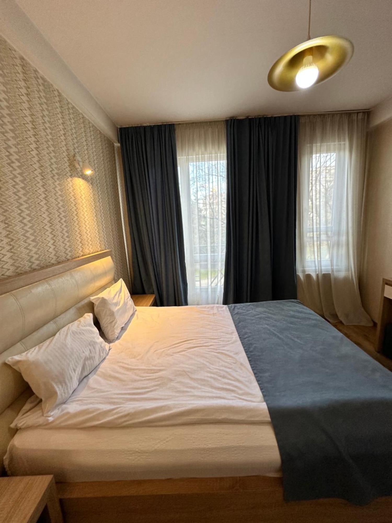 Hotel Lile Tbilisi Luaran gambar