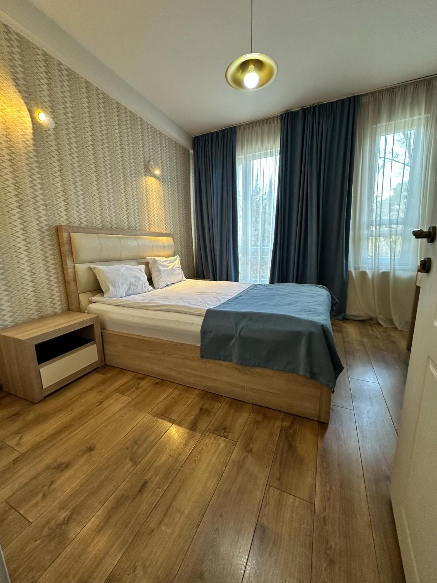 Hotel Lile Tbilisi Luaran gambar